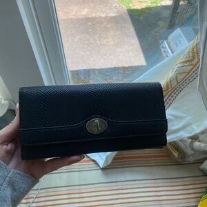 Black wallet perfect condition barley used